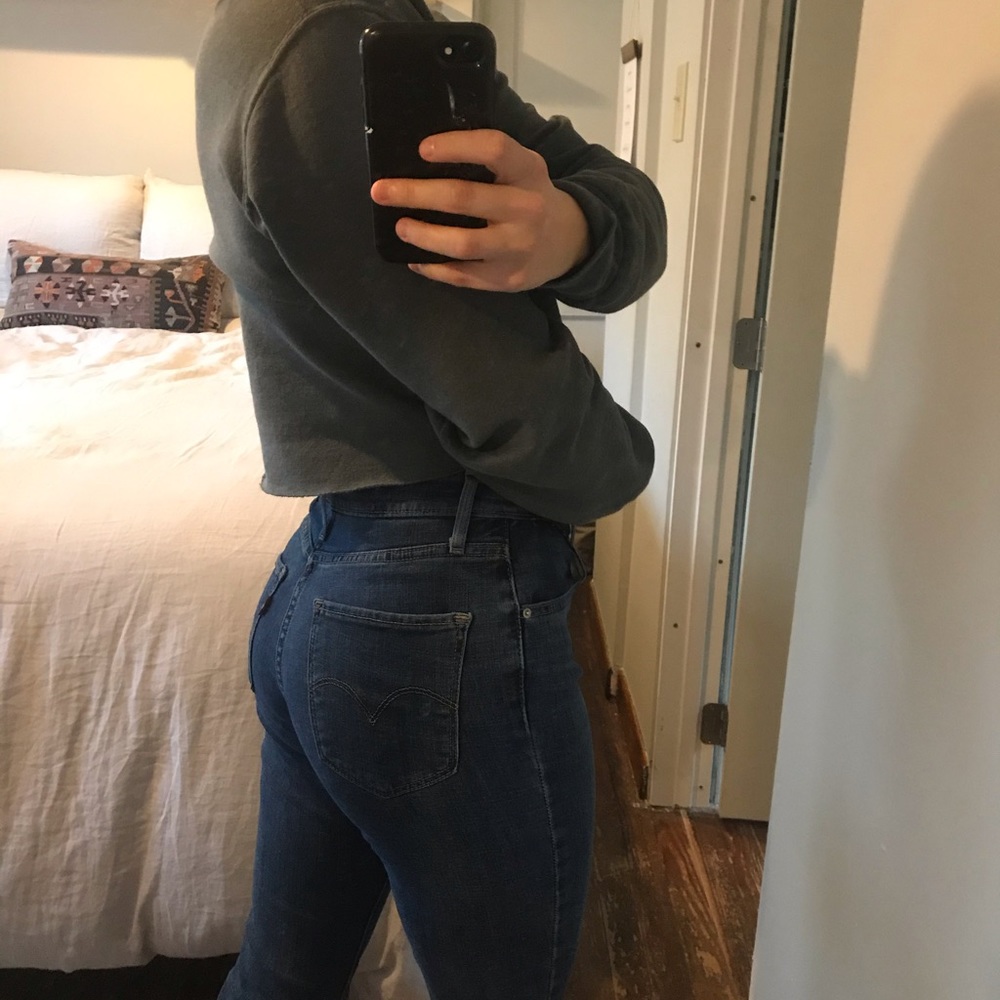 Levi’s 721 High Rise Skinny - Picture 2 of 7